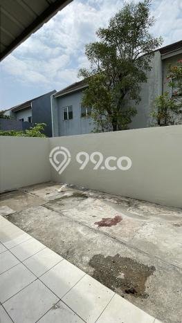Rumah Strategis 3 KT Luas Tanah 105m2m² di Serpong, Tangerang Selatan Rumah Strategis 3 KT Luas Tanah 105m2m² di Serpong, Tangerang Selatan