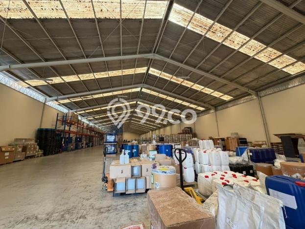 Lokasi Strategis! Dijual Gudang Bisnis di BSD, Tangerang Selatan Kondisi Baik Lokasi Strategis! Dijual Gudang Bisnis di BSD, Tangerang Selatan Kondisi Baik