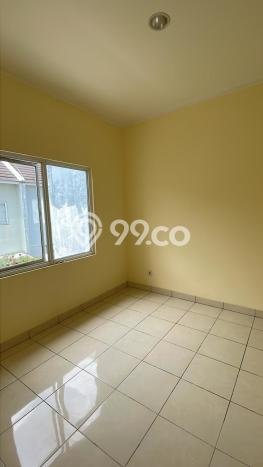 Rumah Strategis 3 KT Luas Tanah 105m2m² di Serpong, Tangerang Selatan Rumah Strategis 3 KT Luas Tanah 105m2m² di Serpong, Tangerang Selatan