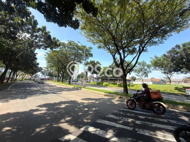Tanah Disewa Strategis di Tangerang Selatan Luas 2115m2 Tanah Disewa Strategis di Tangerang Selatan Luas 2115m2