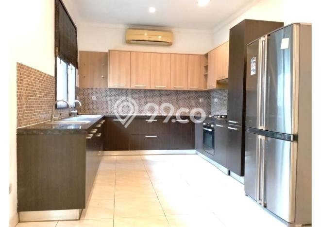 Dijual Rumah Mewah Megah Dengan View Eksklusif di Kemang, Jakarta Selatan Dijual Rumah Mewah Megah Dengan View Eksklusif di Kemang, Jakarta Selatan