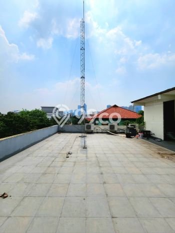 Unit Ruko Dijual di Tebet Jakarta Selatan Luas Tanah 285m2, Luas Bangunan 525m2 Unit Ruko Dijual di Tebet Jakarta Selatan Luas Tanah 285m2, Luas Bangunan 525m2