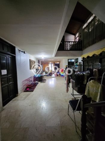 Dijual Rumah Mewah Megah Dengan View Eksklusif di Bintaro, Jakarta Selatan Dijual Rumah Mewah Megah Dengan View Eksklusif di Bintaro, Jakarta Selatan