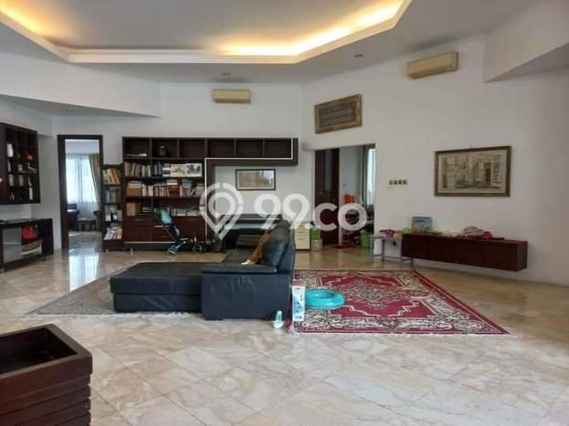 Dijual Rumah Luas Elegan Dengan View Eksklusif di Ampera, Jakarta Selatan Dijual Rumah Luas Elegan Dengan View Eksklusif di Ampera, Jakarta Selatan