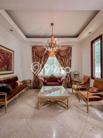 Hunian Mewah Siap Huni LT 501m2 di Kebayoran Baru, Jakarta Selatan Hunian Mewah Siap Huni LT 501m2 di Kebayoran Baru, Jakarta Selatan