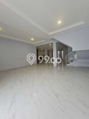Dijual Rumah Luas Elegan Dengan View Eksklusif di Bintaro, Tangerang Selatan Dijual Rumah Luas Elegan Dengan View Eksklusif di Bintaro, Tangerang Selatan