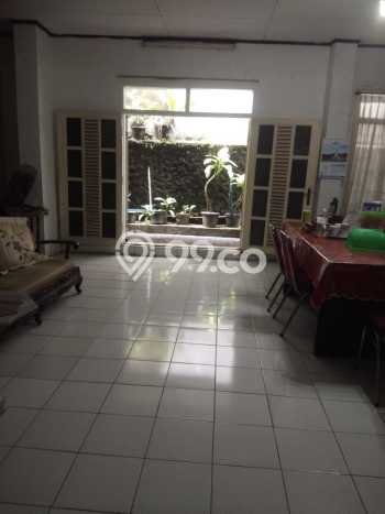 Hunian Eksklusif Dijual LT 384m2 di Kebayoran Baru, Jakarta Selatan Hunian Eksklusif Dijual LT 384m2 di Kebayoran Baru, Jakarta Selatan