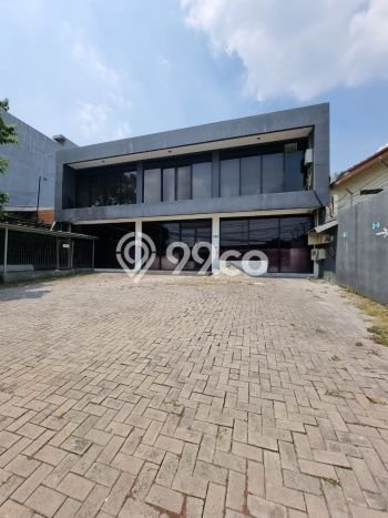 Gudang Dijual di Jakarta Selatan LT 500m2 & LB 600m2 Lokasi Terbaik! Gudang Dijual di Jakarta Selatan LT 500m2 & LB 600m2 Lokasi Terbaik!