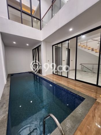 Hot Offer Hunian Premium Ideal dan Luas di Cilandak, Jakarta Selatan Hot Offer Hunian Premium Ideal dan Luas di Cilandak, Jakarta Selatan