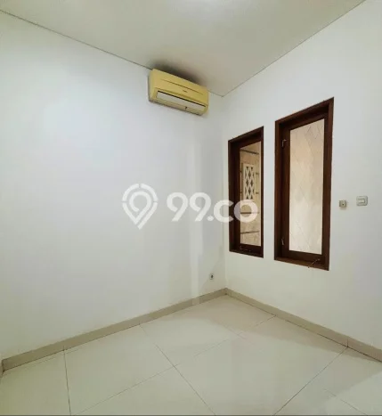 Rumah Kontrakan Jakarta Selatan LT 356m2 LB 260m2 Kawasan Cipete Rumah Kontrakan Jakarta Selatan LT 356m2 LB 260m2 Kawasan Cipete
