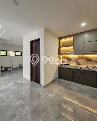 Rumah Luxury Modern Tanpa Renovasi di Bintaro Tangerang Selatan Rumah Luxury Modern Tanpa Renovasi di Bintaro Tangerang Selatan