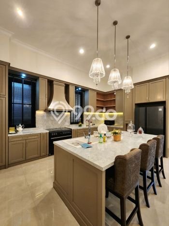 Dijual Rumah Elit Exclusive di Kebayoran Lama, Jakarta Selatan Dijual Rumah Elit Exclusive di Kebayoran Lama, Jakarta Selatan