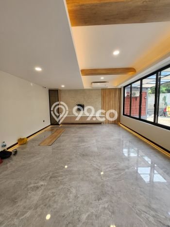 Rumah Elit LB 180m2 Siap Pakai Desain Elegan di Veteran, Jakarta Selatan Rumah Elit LB 180m2 Siap Pakai Desain Elegan di Veteran, Jakarta Selatan