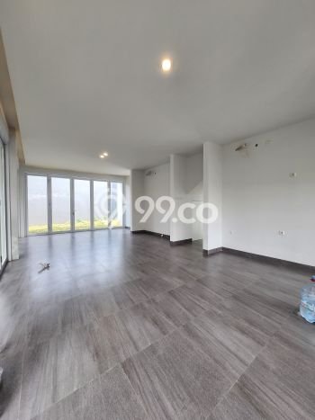 Jual Rumah Mewah Megah Dengan View Cantik di Lebak Bulus, Jakarta Selatan Jual Rumah Mewah Megah Dengan View Cantik di Lebak Bulus, Jakarta Selatan