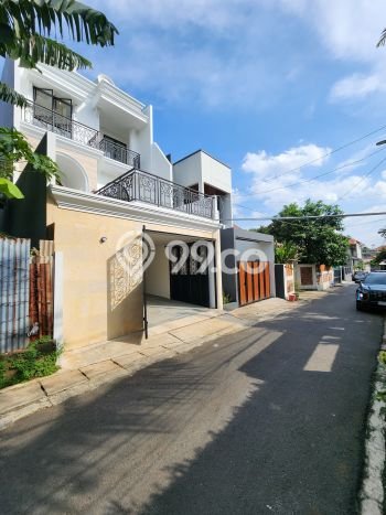 Hot Offer Hunian Mewah Ideal dan Luas di Jagakarsa, Jakarta Selatan Hot Offer Hunian Mewah Ideal dan Luas di Jagakarsa, Jakarta Selatan