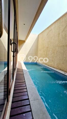 Rumah Luxury Modern Tanpa Renovasi di Kemang Jakarta Selatan Rumah Luxury Modern Tanpa Renovasi di Kemang Jakarta Selatan