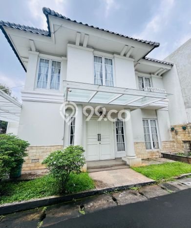 Rumah Mewah LB 250m2 Siap Pakai Desain Elegan di Cipete, Jakarta Selatan Rumah Mewah LB 250m2 Siap Pakai Desain Elegan di Cipete, Jakarta Selatan