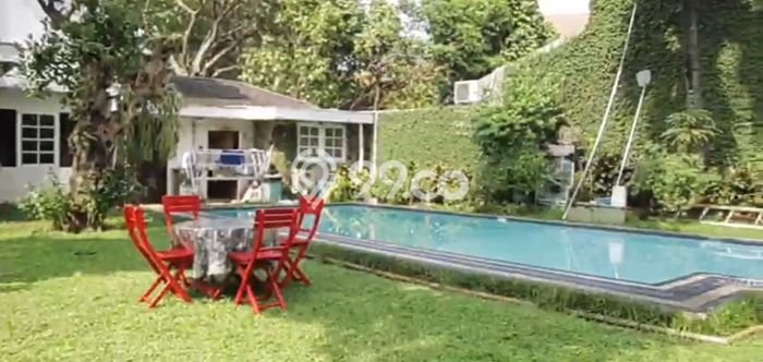 Hot Offer Hunian Mewah Ideal dan Luas di Menteng, Jakarta Pusat Hot Offer Hunian Mewah Ideal dan Luas di Menteng, Jakarta Pusat