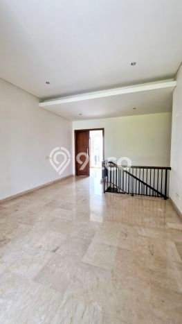 Rumah Luxury Modern Tanpa Renovasi di Kemang Jakarta Selatan Rumah Luxury Modern Tanpa Renovasi di Kemang Jakarta Selatan