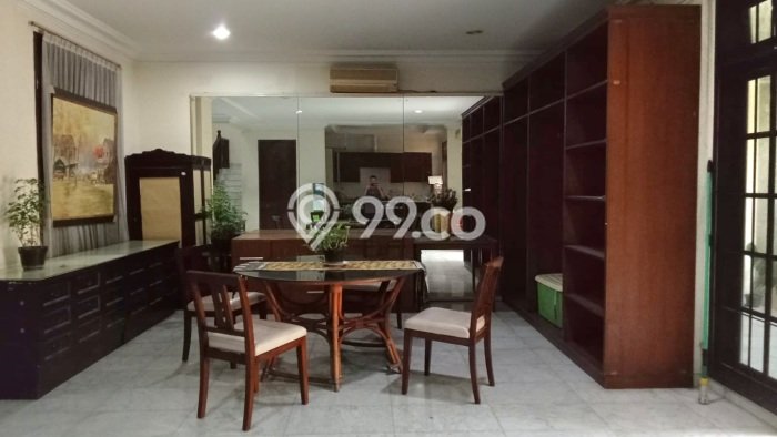 For Sale! Luxury House LT 428m2 Desain Modern di Pondok Indah For Sale! Luxury House LT 428m2 Desain Modern di Pondok Indah