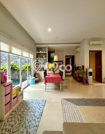 Hunian Mewah Dijual LT 300m2 di Cilandak, Jakarta Selatan Hunian Mewah Dijual LT 300m2 di Cilandak, Jakarta Selatan