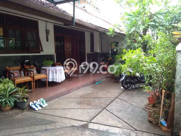 Siap Huni Rumah Mewah 5 Kamar di Kebayoran Baru Dekat ke Mana Saja Siap Huni Rumah Mewah 5 Kamar di Kebayoran Baru Dekat ke Mana Saja