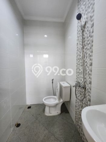 Rumah Elit LB 250m2 Siap Pakai Desain Elegan di Bintaro, Jakarta Selatan Rumah Elit LB 250m2 Siap Pakai Desain Elegan di Bintaro, Jakarta Selatan