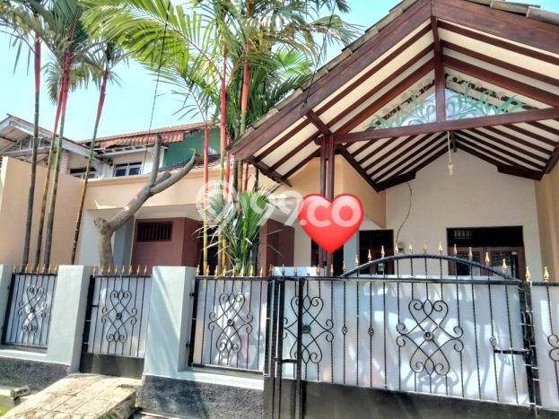 Dijual Rumah 3 Kamar Lokasi Ideal Nyaman dan Strategis di Pamulang Dijual Rumah 3 Kamar Lokasi Ideal Nyaman dan Strategis di Pamulang
