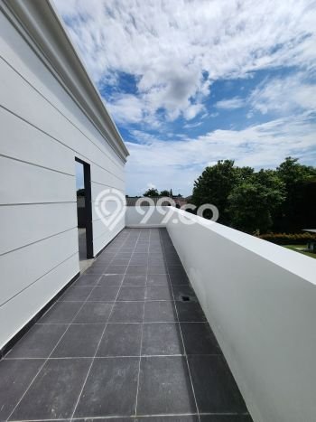 Rumah Elit LB 250m2 Siap Pakai Desain Elegan di Bintaro, Jakarta Selatan Rumah Elit LB 250m2 Siap Pakai Desain Elegan di Bintaro, Jakarta Selatan