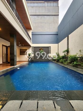 Rumah Elit LB 450m2 Siap Pakai Desain Elegan di Lebak Bulus, Jakarta Selatan Rumah Elit LB 450m2 Siap Pakai Desain Elegan di Lebak Bulus, Jakarta Selatan