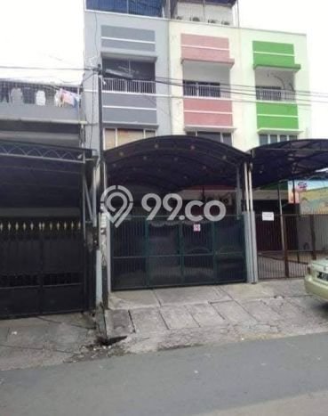 Rumah Elit LB 250m2 Siap Huni Desain Elegan di Pondok Labu, Jakarta Selatan Rumah Elit LB 250m2 Siap Huni Desain Elegan di Pondok Labu, Jakarta Selatan
