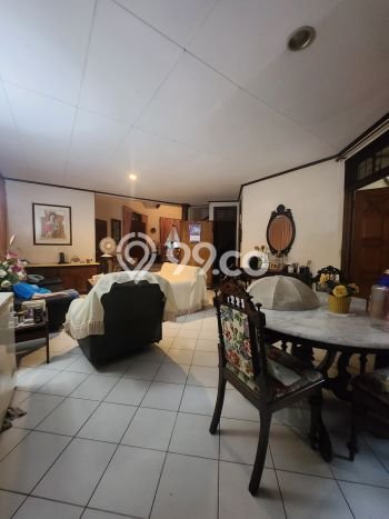 For Sale! Luxury House LT 250m2 Desain Elegan di Lebak Bulus For Sale! Luxury House LT 250m2 Desain Elegan di Lebak Bulus