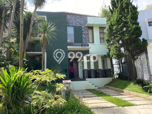 Rumah Luxury Modern Tanpa Renovasi di Dago Pakar Bandung Rumah Luxury Modern Tanpa Renovasi di Dago Pakar Bandung