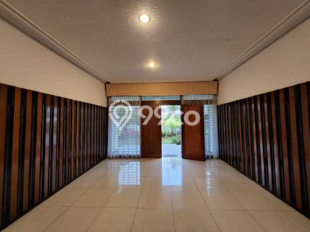 Jual Rumah Mewah Megah Dengan View Eksklusif di Setra Sari, Bandung Jual Rumah Mewah Megah Dengan View Eksklusif di Setra Sari, Bandung