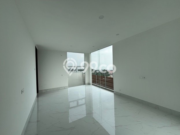 Ready to Use! Premium House LT 339m2 Desain Modern di Setiabudi Ready to Use! Premium House LT 339m2 Desain Modern di Setiabudi