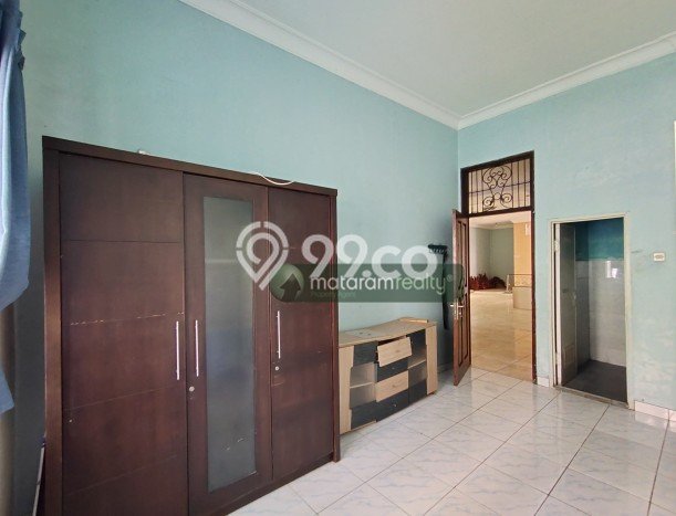 Rumah di , 5 KM, Area Potensial Rumah di , 5 KM, Area Potensial
