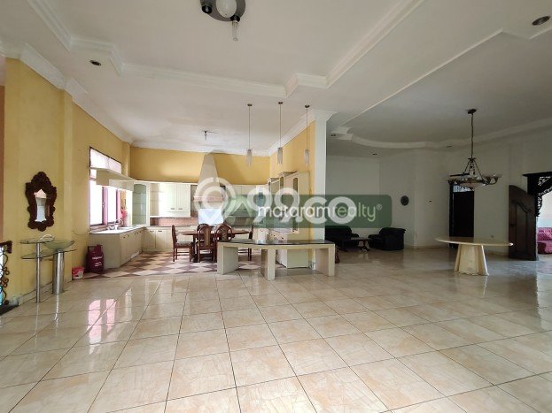 Rumah di , 5 KM, Area Potensial Rumah di , 5 KM, Area Potensial