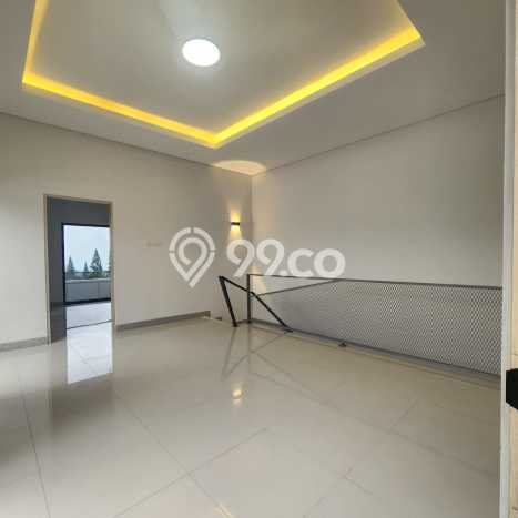 Rumah Elit Modern Tanpa Renovasi di Setiabudi Bandung Rumah Elit Modern Tanpa Renovasi di Setiabudi Bandung
