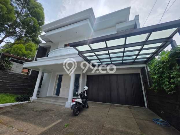 Disewakan! Rumah 3 Kamar Tidur &
3 Kamar Mandi di Setiabudi, Bandung Disewakan! Rumah 3 Kamar Tidur &
3 Kamar Mandi di Setiabudi, Bandung