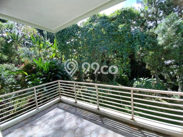 Rumah Luxury Modern Tanpa Renovasi di Dago Pakar Bandung Rumah Luxury Modern Tanpa Renovasi di Dago Pakar Bandung