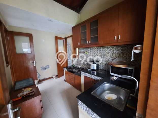 Rumah di , 3 KT, Lingkungan Asri, Luas 425m2m² Bangunan 250m2m² Rumah di , 3 KT, Lingkungan Asri, Luas 425m2m² Bangunan 250m2m²