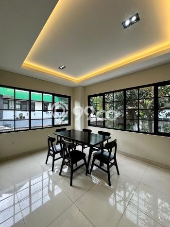 Aset Investasi! Kost Dijual di Senen, Jakarta Pusat, 18 KT, 18 KM, Luas 632m2 Aset Investasi! Kost Dijual di Senen, Jakarta Pusat, 18 KT, 18 KM, Luas 632m2