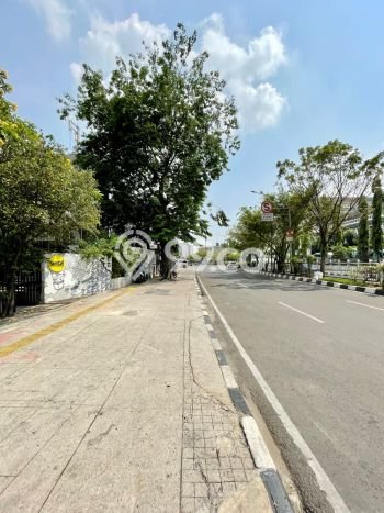 Kavling Tanah untuk Dijual di Rawamangun, Jakarta Timur, Luas 1037m2 Kavling Tanah untuk Dijual di Rawamangun, Jakarta Timur, Luas 1037m2
