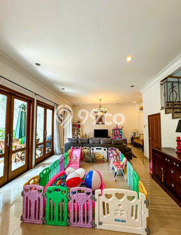 Hunian Elit LB 500m2 Siap Huni Desain Elegan di Kemang, Jakarta Selatan Hunian Elit LB 500m2 Siap Huni Desain Elegan di Kemang, Jakarta Selatan