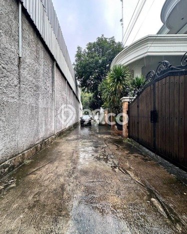 Dijual Rumah Premium dengan Fasilitas Sekitar Lengkap di Kebayoran Baru, Jakarta Selatan Dijual Rumah Premium dengan Fasilitas Sekitar Lengkap di Kebayoran Baru, Jakarta Selatan