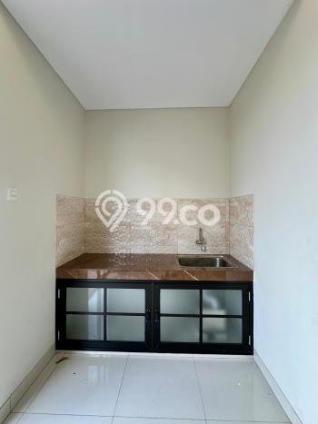 Aset Investasi! Kost Dijual di Senen, Jakarta Pusat, 18 KT, 18 KM, Luas 632m2 Aset Investasi! Kost Dijual di Senen, Jakarta Pusat, 18 KT, 18 KM, Luas 632m2