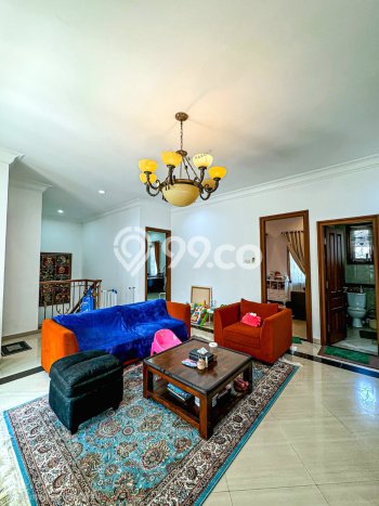 Hunian Elit LB 500m2 Siap Huni Desain Elegan di Kemang, Jakarta Selatan Hunian Elit LB 500m2 Siap Huni Desain Elegan di Kemang, Jakarta Selatan