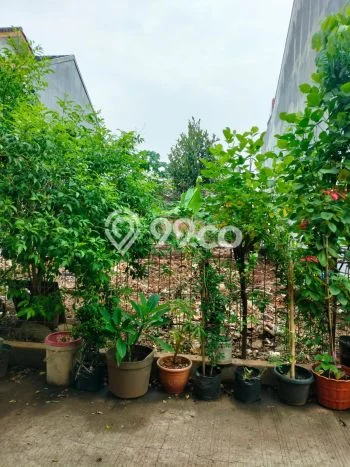 Tanah Dijual Lokasi Strategis di Jakarta Timur dengan Luas 200m2 Tanah Dijual Lokasi Strategis di Jakarta Timur dengan Luas 200m2