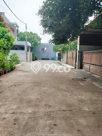 Tanah Dijual Lokasi Strategis di Jakarta Timur dengan Luas 200m2 Tanah Dijual Lokasi Strategis di Jakarta Timur dengan Luas 200m2