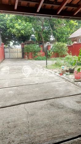 Hunian Mewah Dijual LT 850m2 di Ciracas, Jakarta Timur Hunian Mewah Dijual LT 850m2 di Ciracas, Jakarta Timur